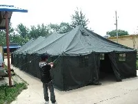Tendas militares para 20 pessoas